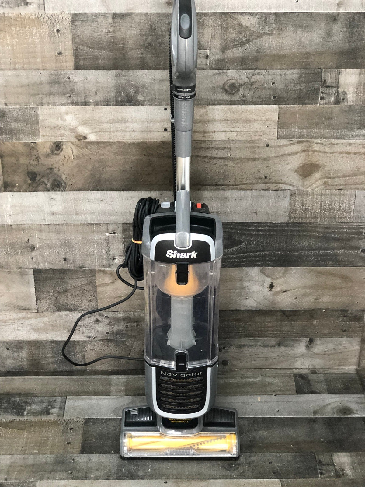 Shark ZU62 Navigator Zero-M Self-Cleaning Brushroll Pet Pro Upright Vacuum, Pewter Grey Metallic