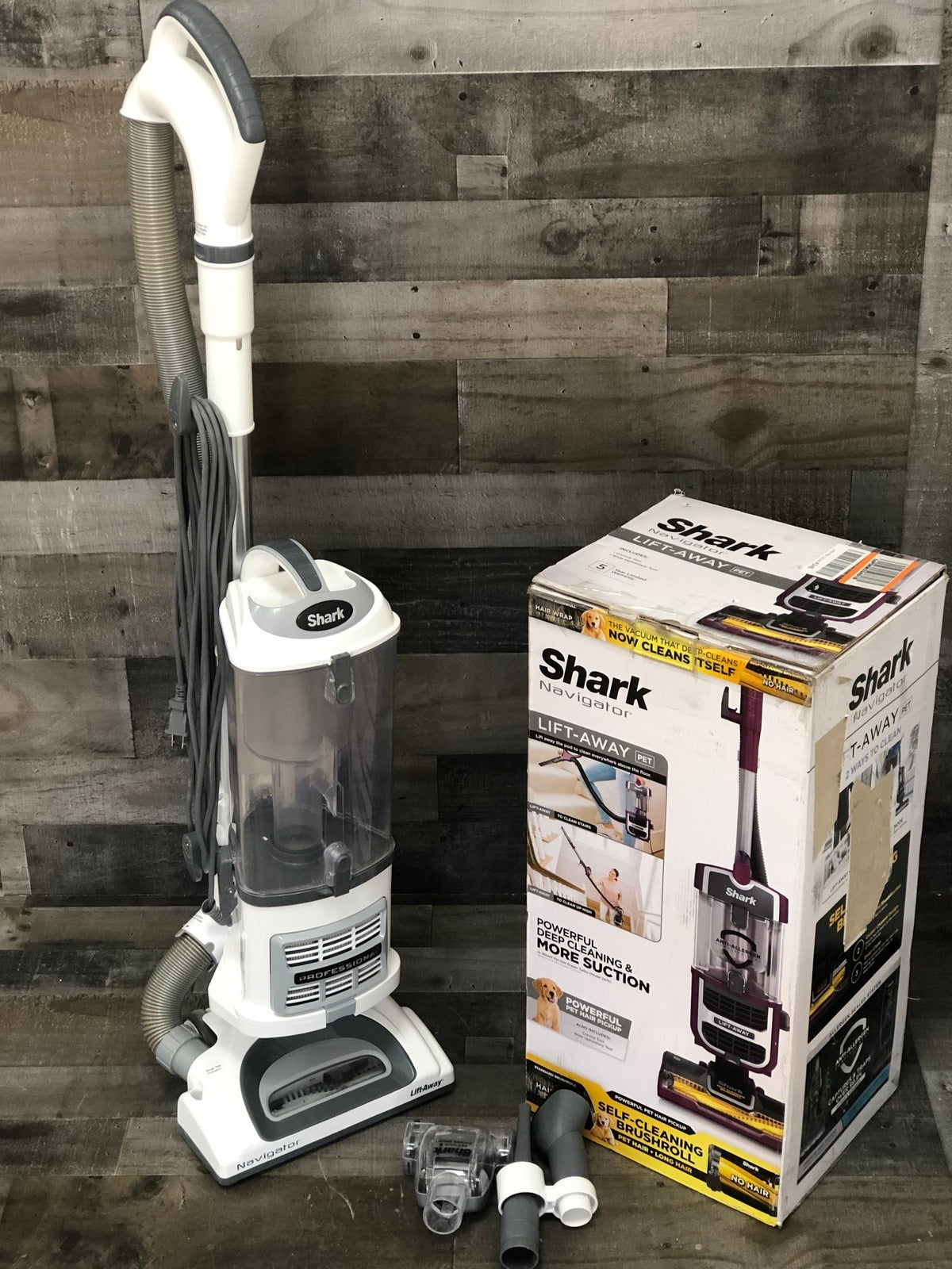 Shark NV356E Navigator Lift-Away Professional Upright Vacuum with Swivel Steering, HEPA Filter, XL Dust Cup, Pet Power, Dusting Brush, and Crevice Tool, Perfect for Pet Hair, White/Silv