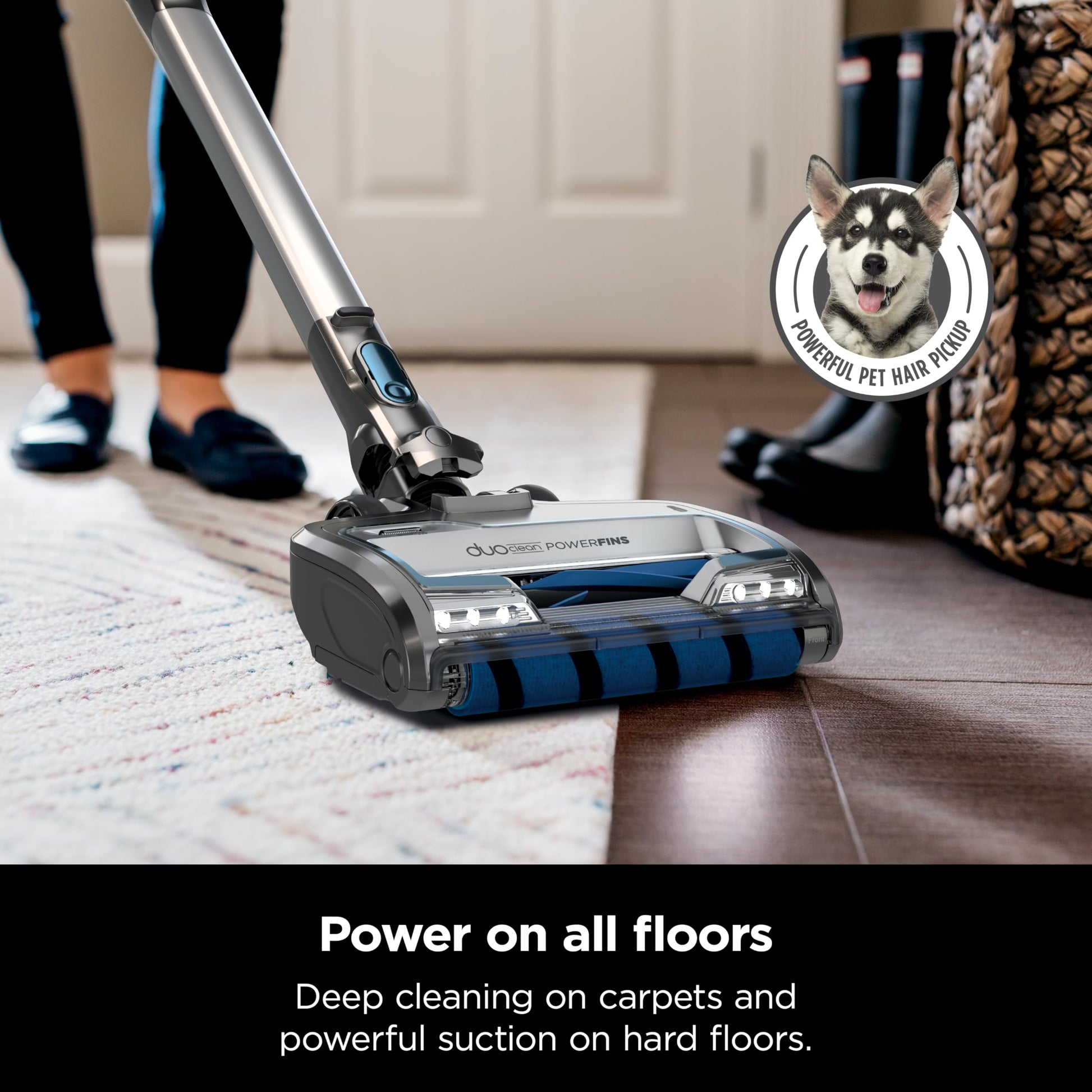 Shark Cordless Vacuum Cleaner, HEPA Filter, Lightweight, Portable, Rechargeable, Pet Hair Pickup, Removable Handheld, Crevice, Upholstery & Dusting Brush Included, 40-min runtime, Red, IZ362H ANM Liquidation