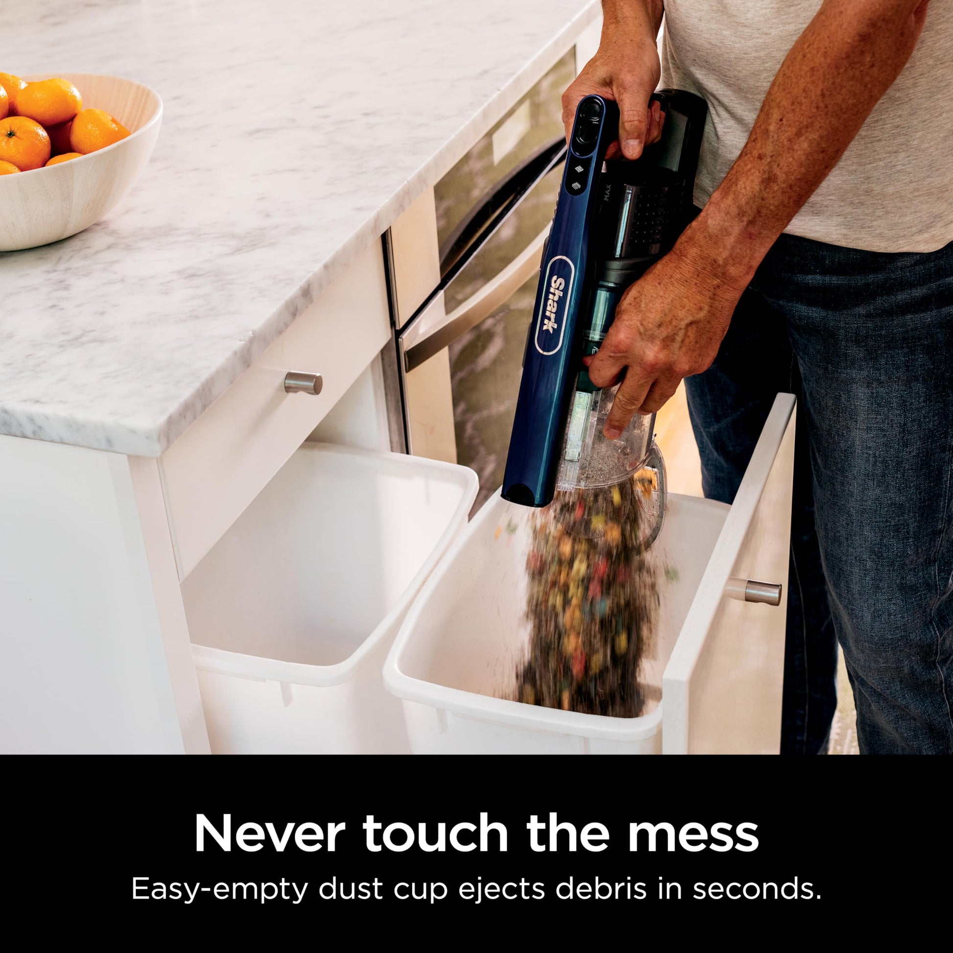 Shark Cordless Vacuum Cleaner, HEPA Filter, Lightweight, Portable, Rechargeable, Pet Hair Pickup, Removable Handheld, Crevice, Upholstery & Dusting Brush Included, 40-min runtime, Red, IZ362H ANM Liquidation