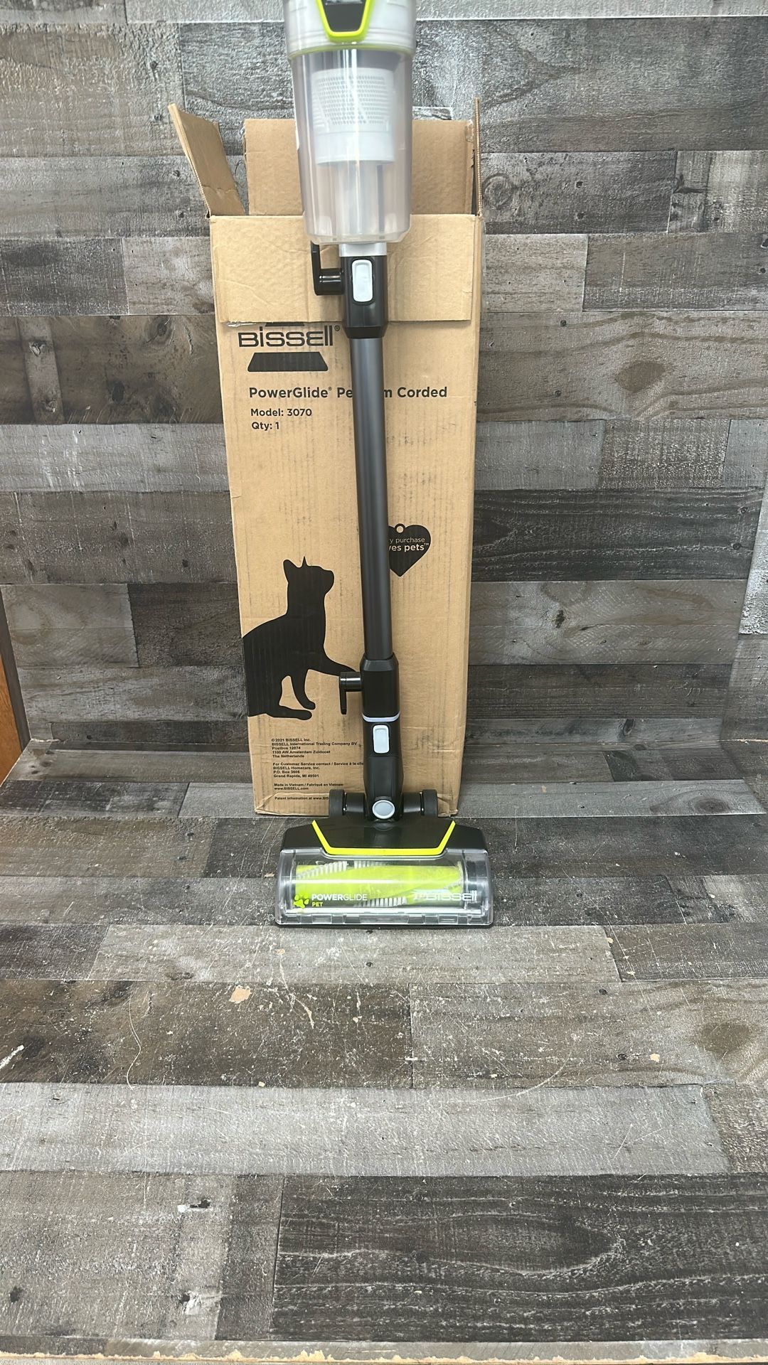 Bissell PowerGlide Slim Corded Vacuum, Powerful Pet Hair Pickup on Carpet & Hard Floors, Lightweight Swivel Steering, 3-in-1 Capabilities with Dusting & Crevice Tool, XL Tank, 3070, Black & Green ANM Liquidation