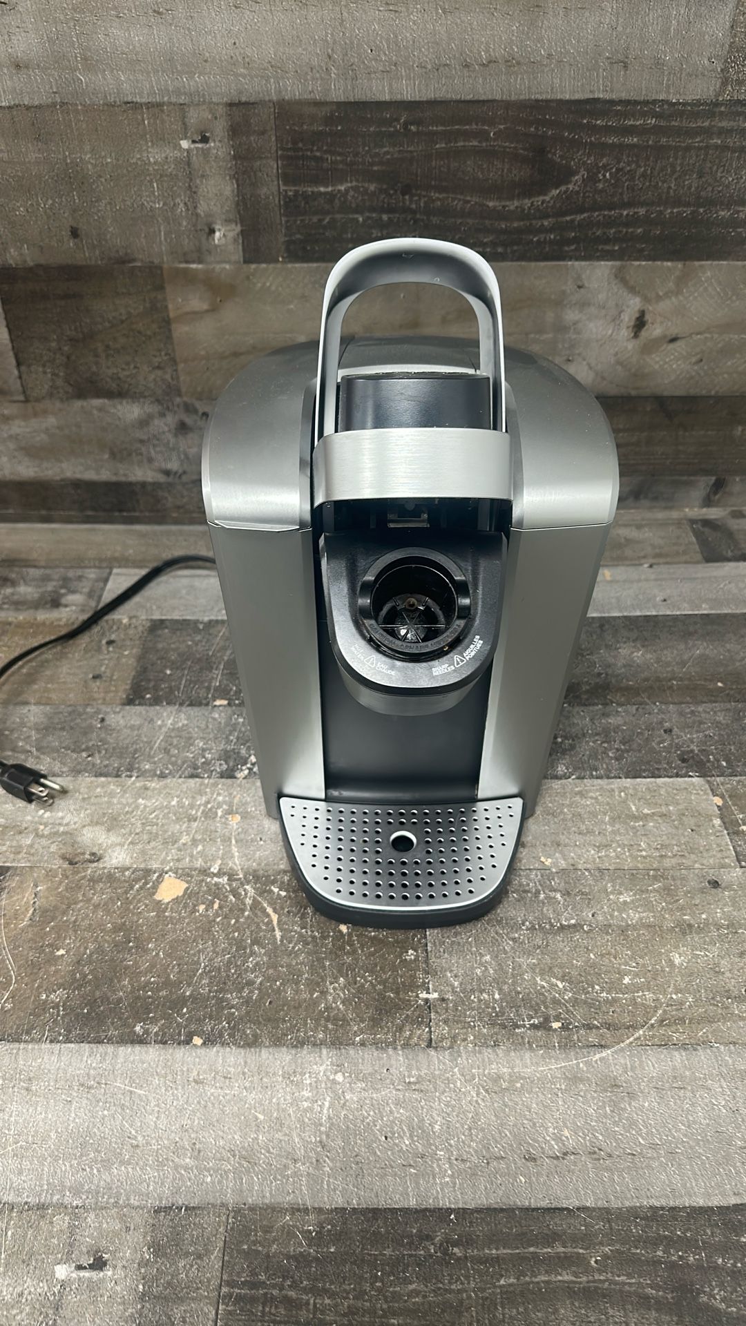 Keurig K-Elite Single Serve K-Cup Pod Coffee Maker, with Strength and Temperature Control, Iced Coffee Capability, 8 to 12oz Brew Size, Programmable, Brushed Silver ANM Liquidation